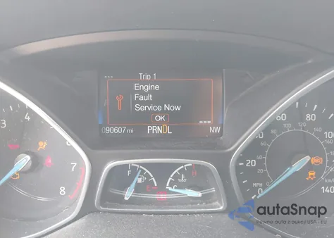 2017 Ford Focus Se z USA, uszkodzony, nr VIN 1FADP3F26HL319104